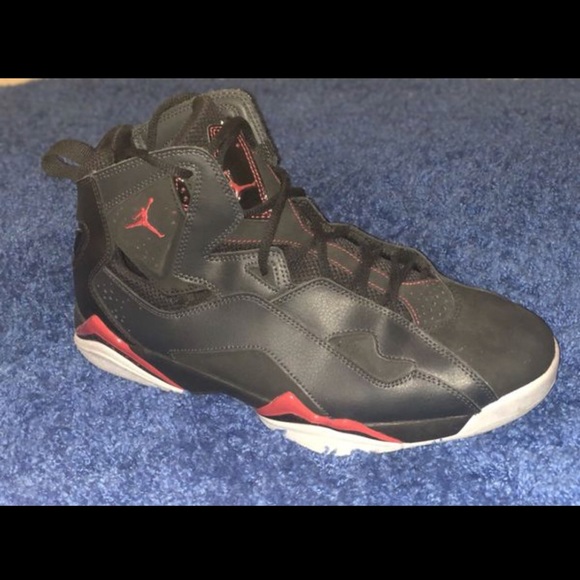 True flight Jordan’s - Picture 1 of 1